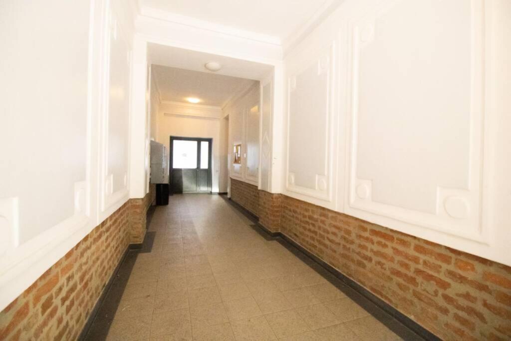 شقة Sunny & Cozy Penthouse With Balcony L Dg4'14 فيينا المظهر الخارجي الصورة